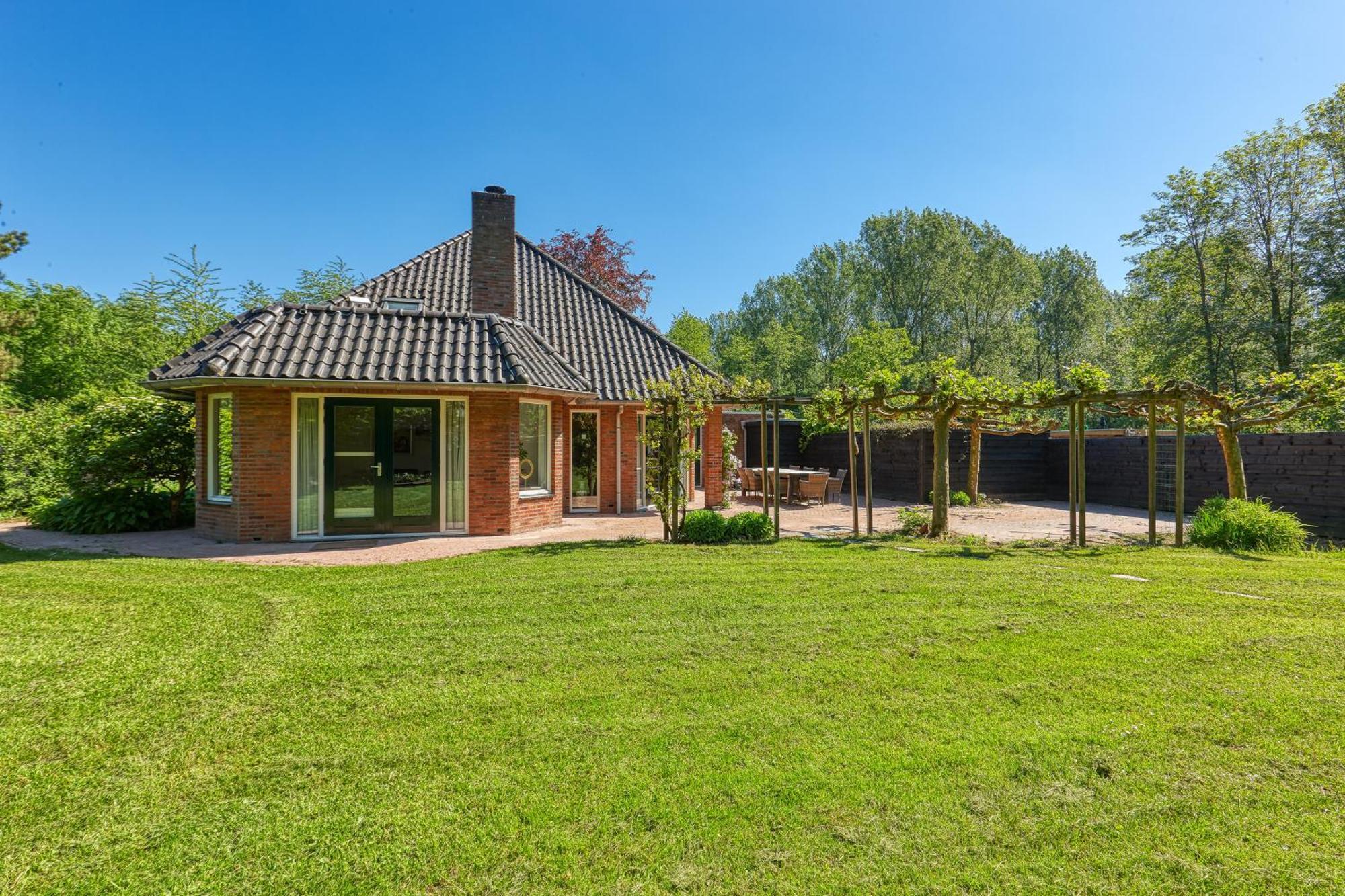 Forest Villa With Shared Pool & Eco Wellness Zeewolde Buitenkant foto