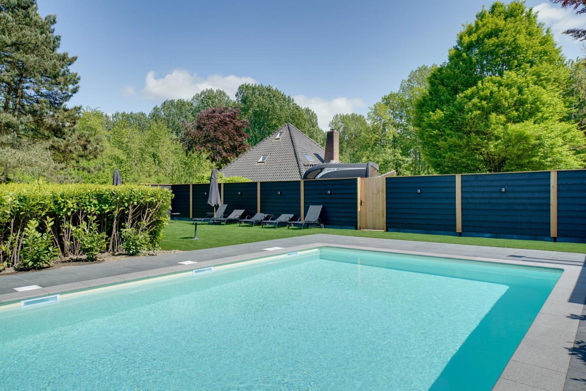 Forest Villa With Shared Pool & Eco Wellness Zeewolde Buitenkant foto