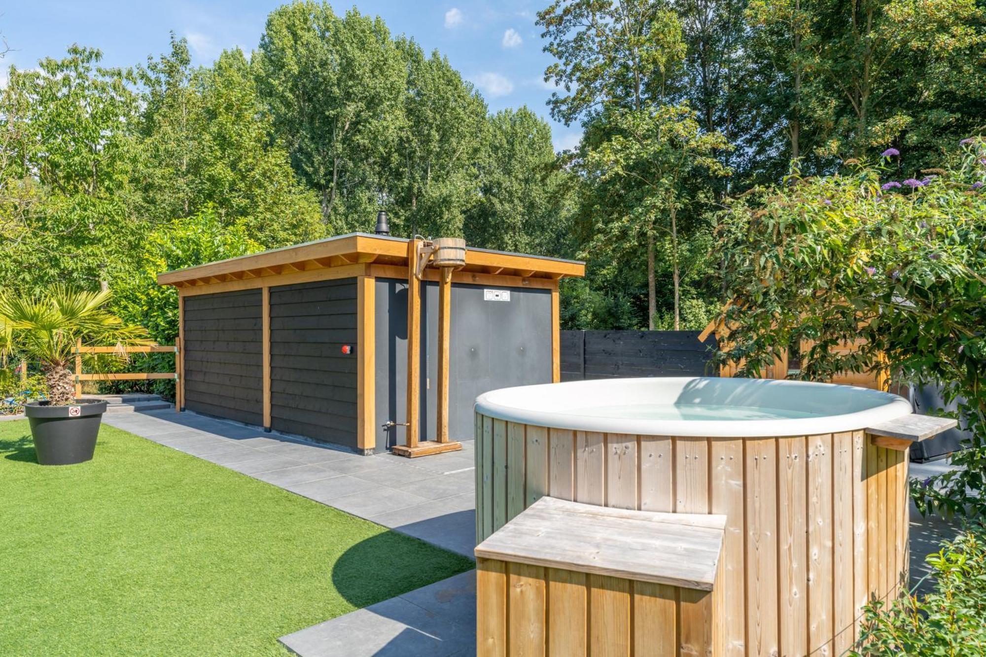 Forest Villa With Shared Pool & Eco Wellness Zeewolde Buitenkant foto